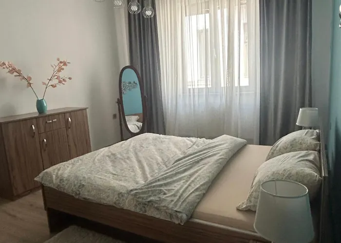 Tara סובוטיקה